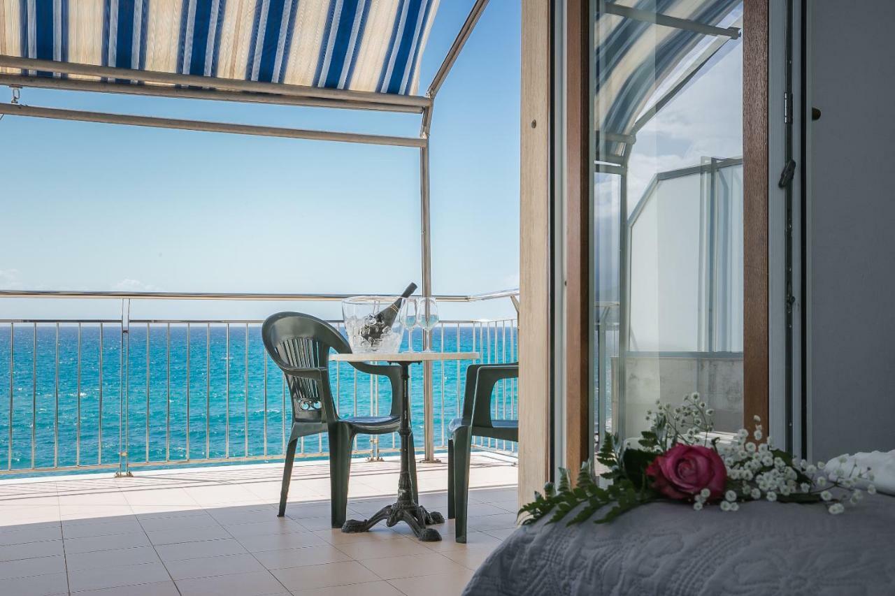 Hotel La Perla 韦兰迈尔 外观 照片