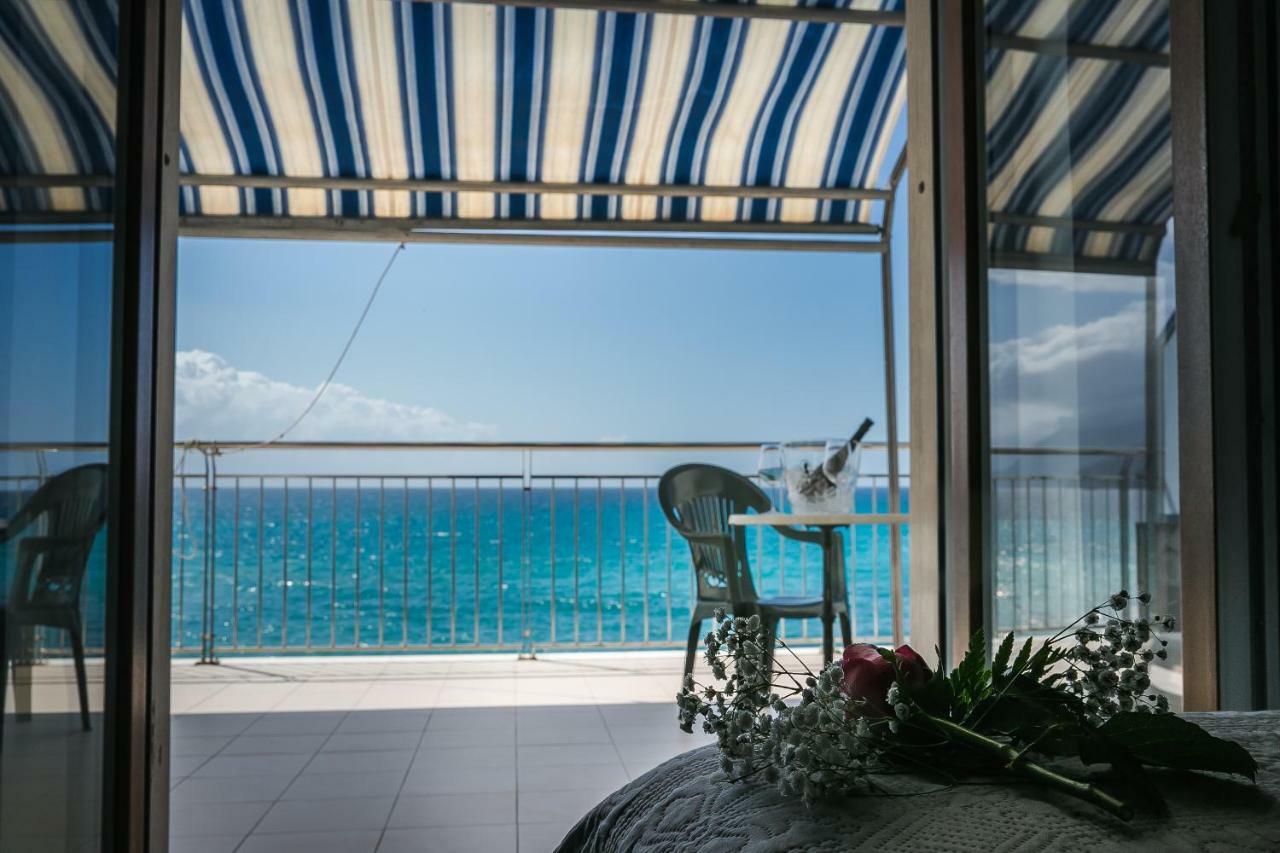Hotel La Perla 韦兰迈尔 外观 照片